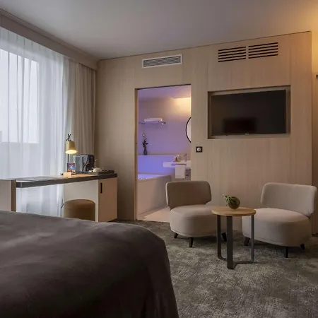 Western Premier Masqhotel
