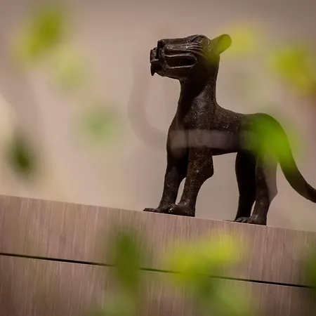 Western Premier Le Masq