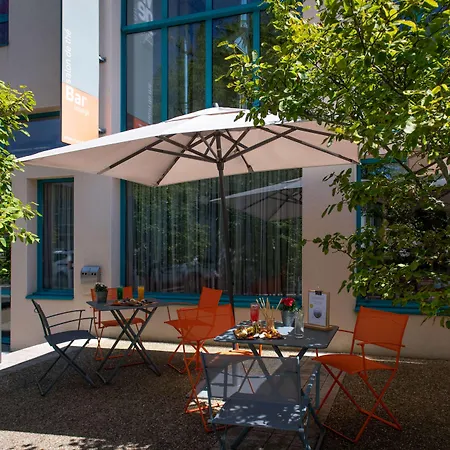 Western Premier Le Masq Hotel