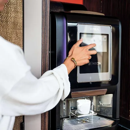 Western Premier Le Masq Szálloda