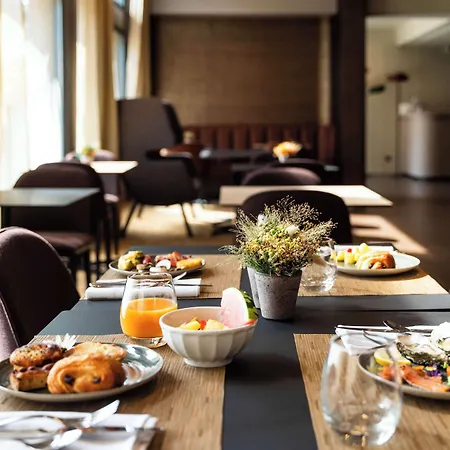 Western Premier Le Masq Hotel 4*