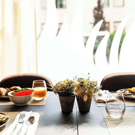 Western Premier Le Masq Szálloda