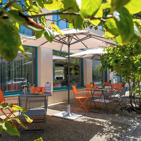 Western Premier Le Masq Szálloda 4*