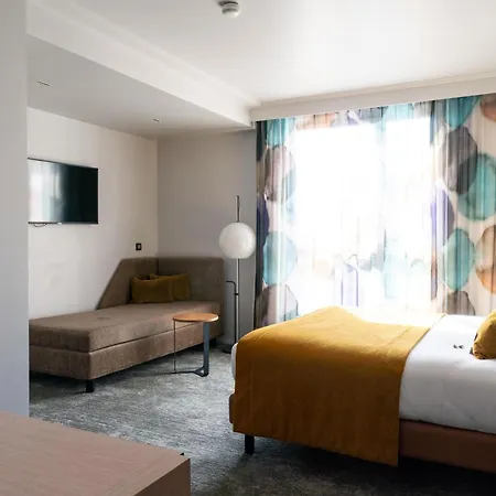 Western Premier Le Masq מלון 4*