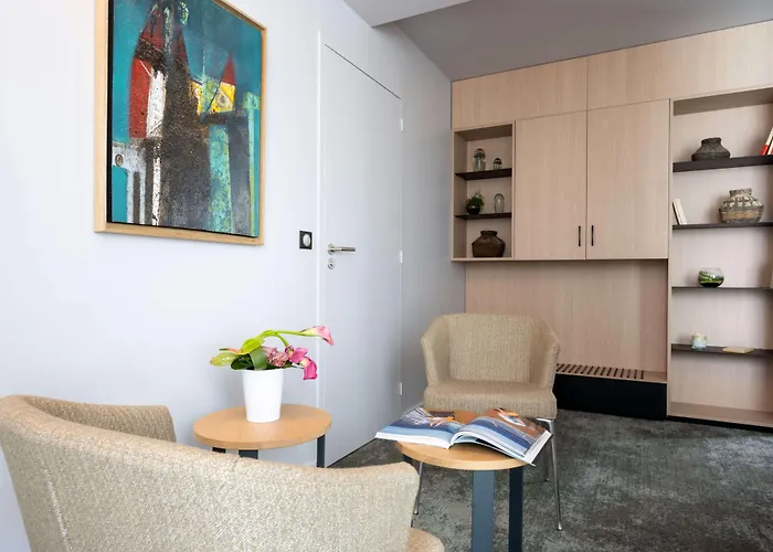 Western Premier Le Masq