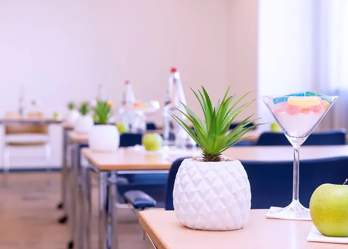 Western Premier Masqhotel