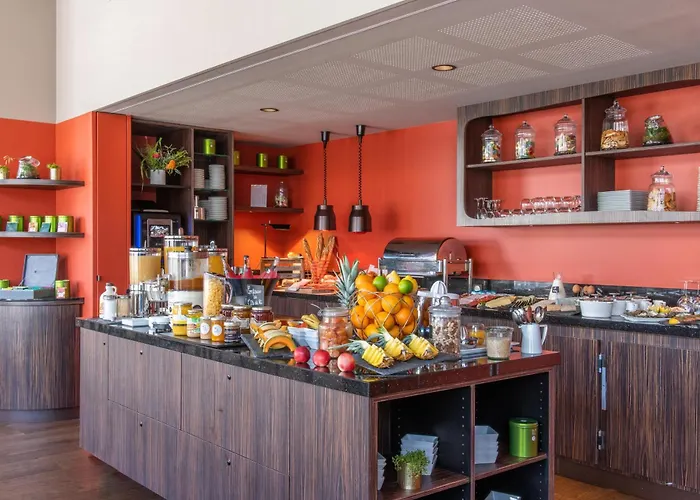 Hotel Western Premier Le Masq