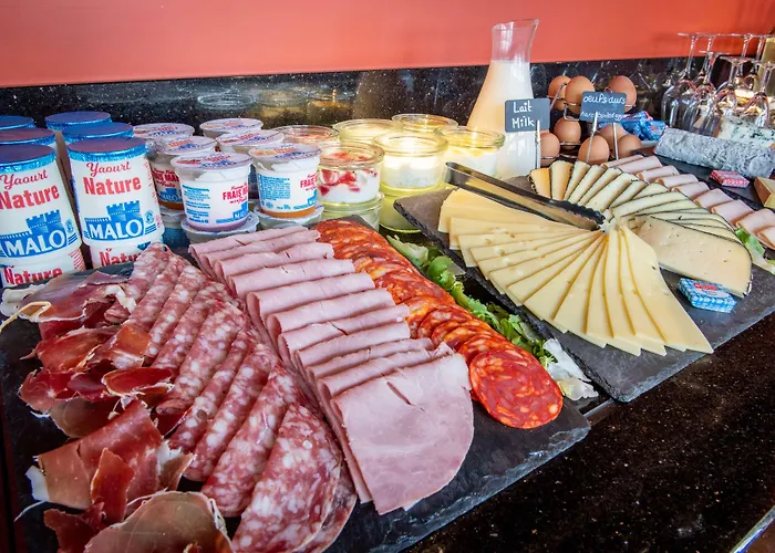 Western Premier Le Masq Hotel 4*