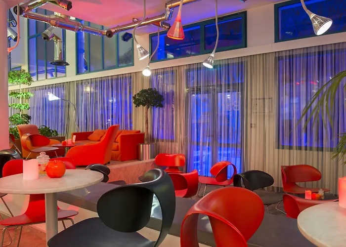 Western Premier Le Masq